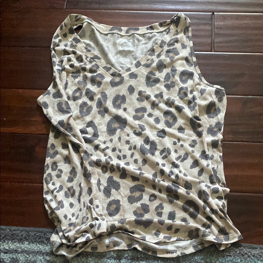 Maurices Tan and Gray Relaxed Sleeveless Tank Top